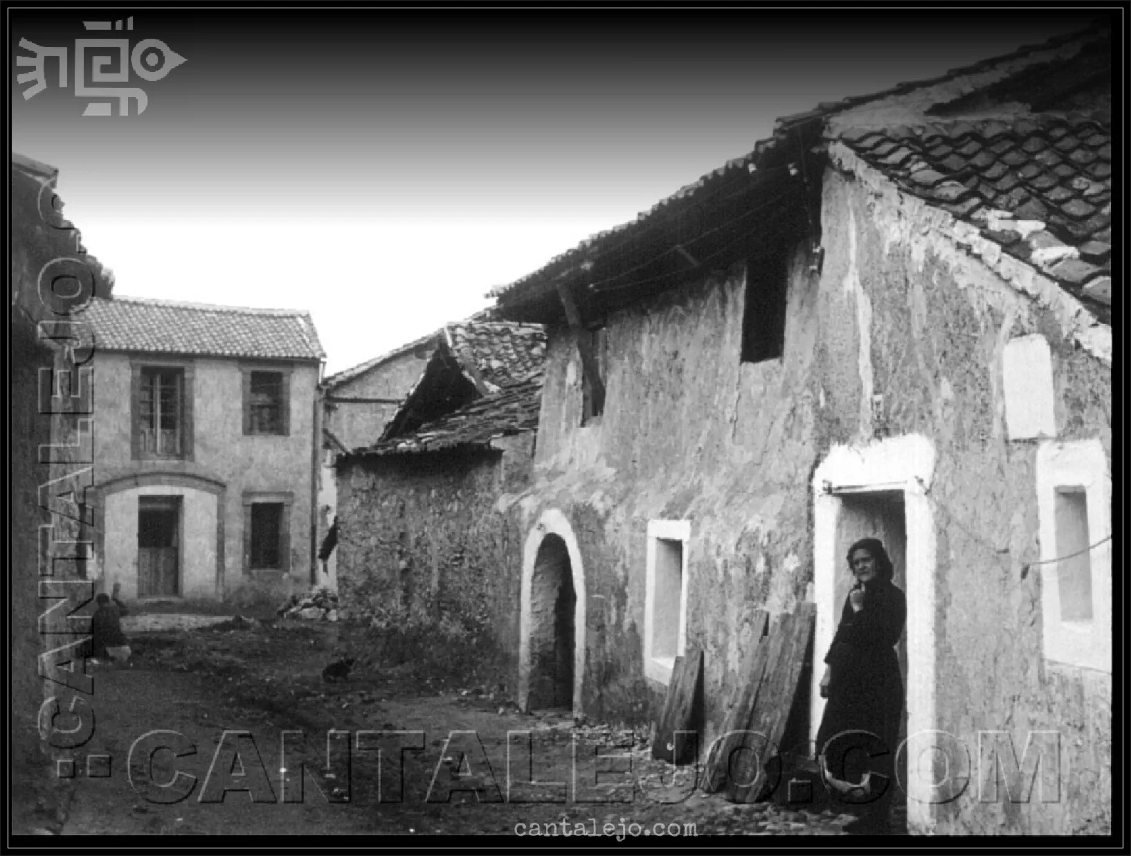 Casa Entigua En El Cotarrillo