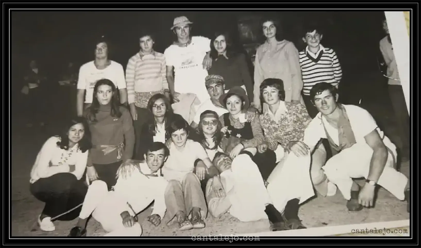 Jovenes De Fiesta 